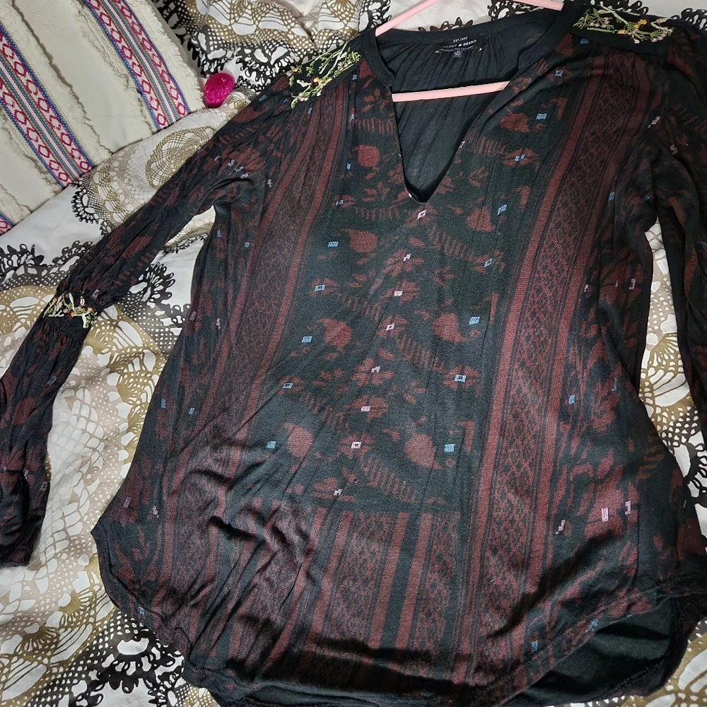 Lucky Brand Top - Picture 2 of 6